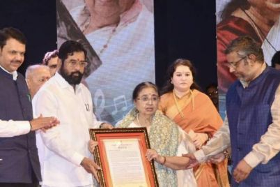 Lata-Mangeshkar-Award.jpg